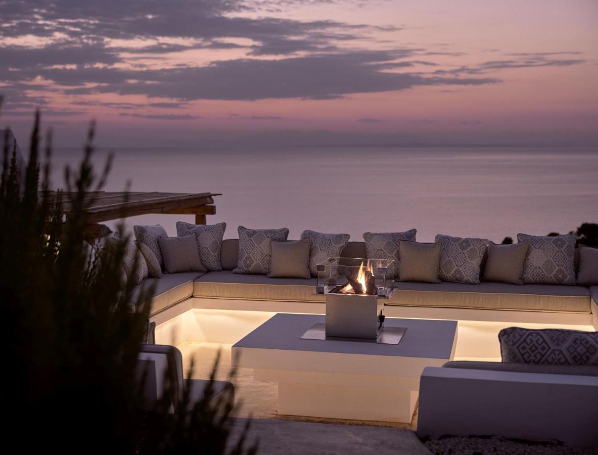 Rebek Luxury Villas & Suites อายิโอสนิโกลาโอส ภายนอก รูปภาพ