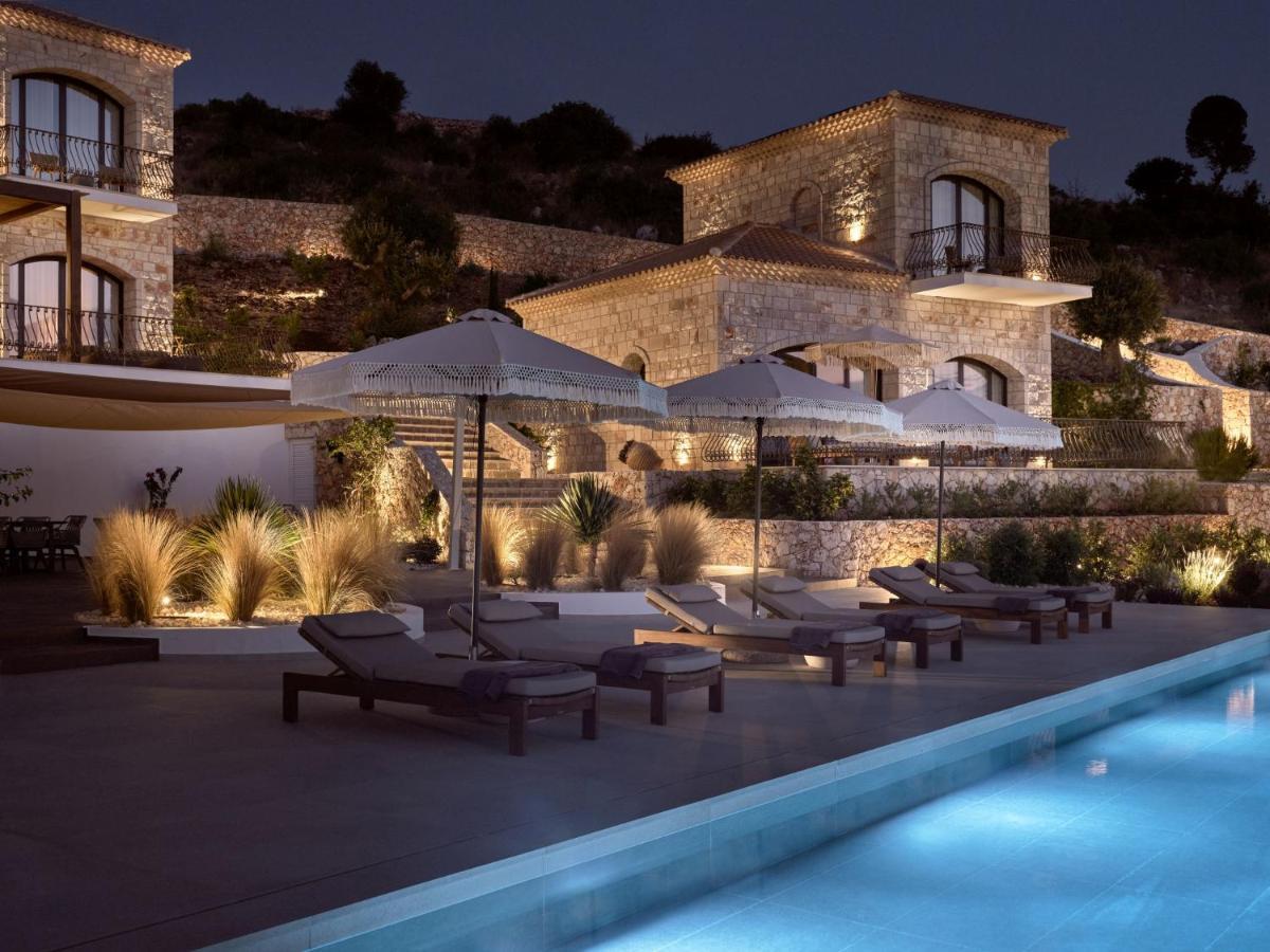 Rebek Luxury Villas & Suites อายิโอสนิโกลาโอส ภายนอก รูปภาพ