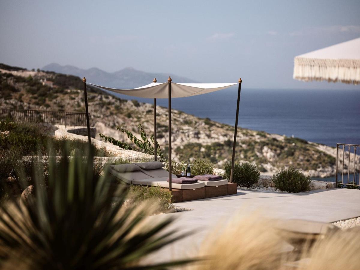 Rebek Luxury Villas & Suites อายิโอสนิโกลาโอส ภายนอก รูปภาพ