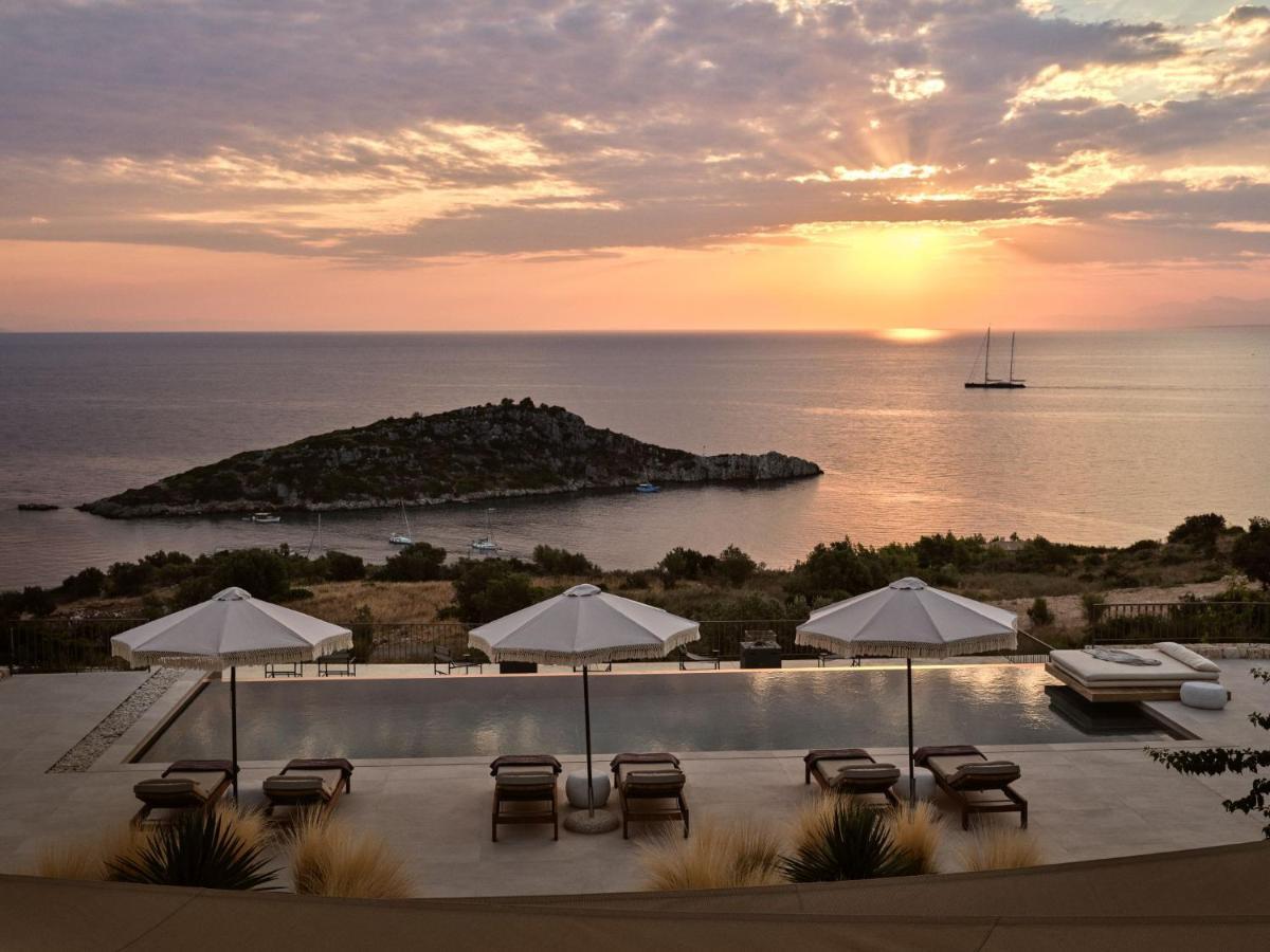 Rebek Luxury Villas & Suites อายิโอสนิโกลาโอส ภายนอก รูปภาพ
